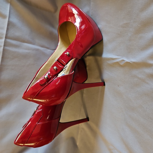 Guess Red Platform 5" High Heels Size 8 - Picture 4 of 5